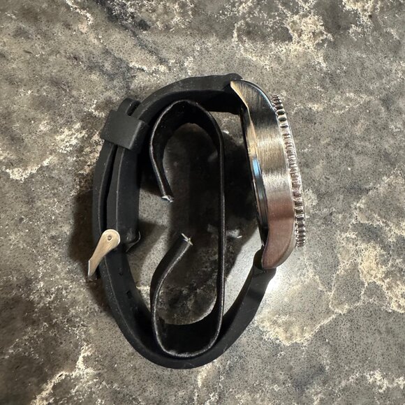 NEW L & Co Timepieces Gift Set (Watch, Wallet, Pen) - Picture 4 of 8